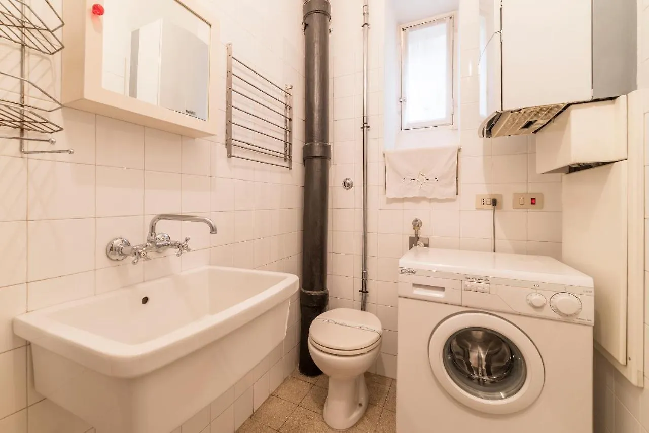 Elizabeth House Apartment Rome Italy