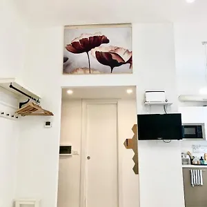 https://milano-centrale-21.it-lombardy.com