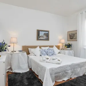 https://venice-heaven-apartments-ca-michela.hotelinveneto.com